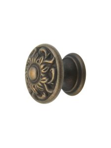 Corinthian Cabinet Knob – 1 3/8″ Diameter  |  Knobs Knobs Ancient Bronze/Corinthian Silver/Michelangelo Bronze/Redington Brass