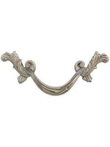 French Court Swag Drawer Pull – 3 1/2″ Center-to-Center  |  Pulls Knobs & Pulls Monticello Brass/Monticello Silver/White Brass