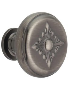 Lafayette Decorative Cabinet Knob – 1 3/8″ Diameter  |  Knobs Knobs Antique Brushed Satin Brass/Brushed Oil Rubbed Bronze/Brushed Pewter/Satin Nickel