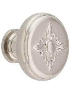 Lafayette Decorative Cabinet Knob – 1 3/8″ Diameter  |  Knobs Knobs Antique Brushed Satin Brass/Brushed Oil Rubbed Bronze/Brushed Pewter/Satin Nickel