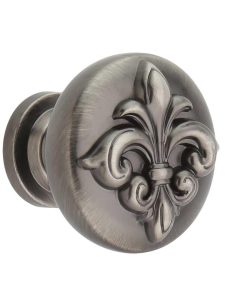 Lafayette Raised Fleur-De-Lis Cabinet Knob – 1 3/8″ Diameter  |  Knobs Knobs Antique Brushed Satin Brass/Brushed Oil Rubbed Bronze/Brushed Pewter/Satin Nickel