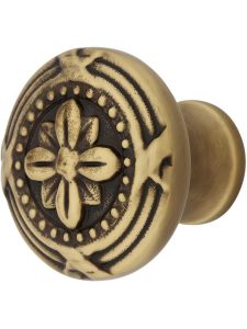 Large Ribbon & Reed Cabinet Knob – 1 3/4″ Diameter  |  Knobs Knobs Antique Brass/Antique Pewter/Oil-Rubbed Bronze/Polished Brass/Polished Chrome/Satin Nickel