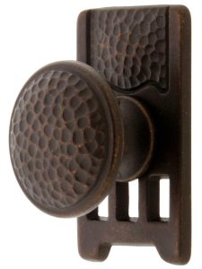 Roycroft Cabinet Knob With Short Backplate  |  Knobs Knobs Antique Brass Dark/Oil Rubbed Bronze