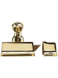 Small Cast Brass Cupboard Latch With Oval Turn Piece  |  Turn Style Cabinet Latches Cabinet Latches Antique Brass/Oil-Rubbed Bronze/Polished Chrome/Polished Nickel/Satin Nickel/Un-Lacquered Brass